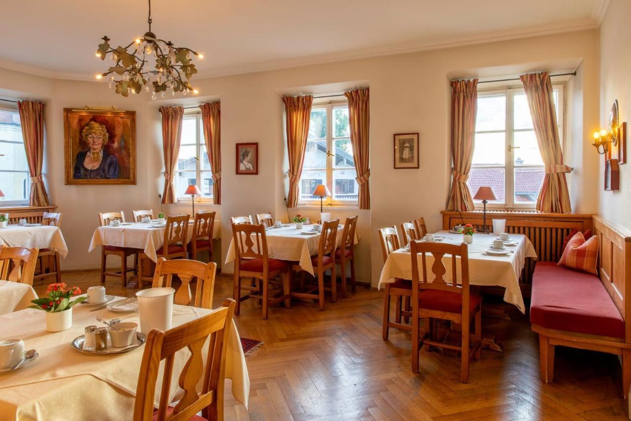 Hotel Gasthof Alte Post Holzkirchen Гольцкірхен Екстер'єр фото