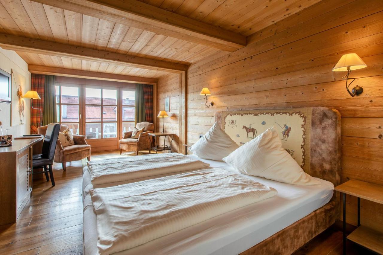 Hotel Gasthof Alte Post Holzkirchen Гольцкірхен Екстер'єр фото